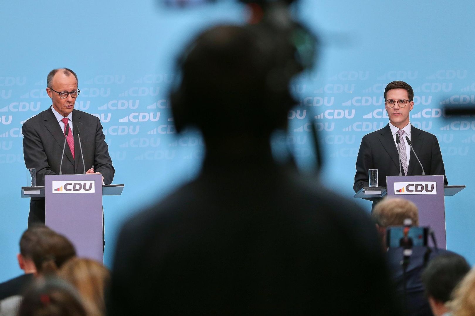 Friedrich Merz und Manuel Hagel am 09.03.2026