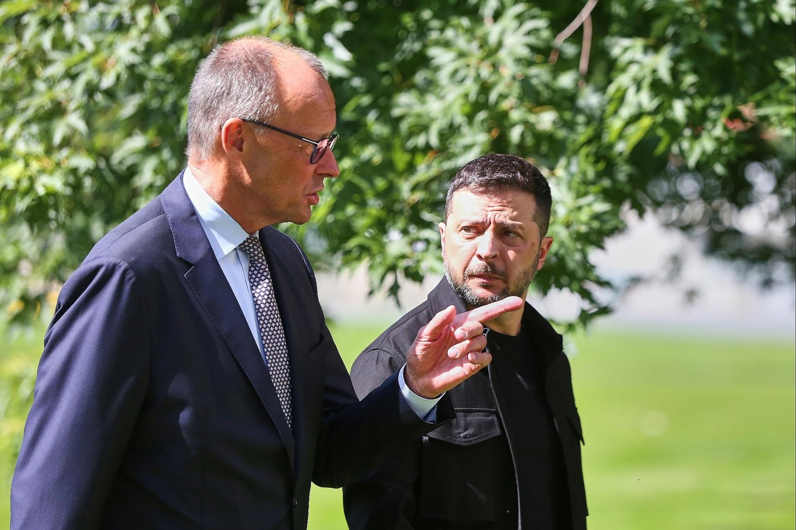 Friedrich Merz und Wolodymyr Selenskyj am 13.08.2025