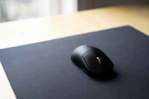 gaming mouse, mouse pad, desk