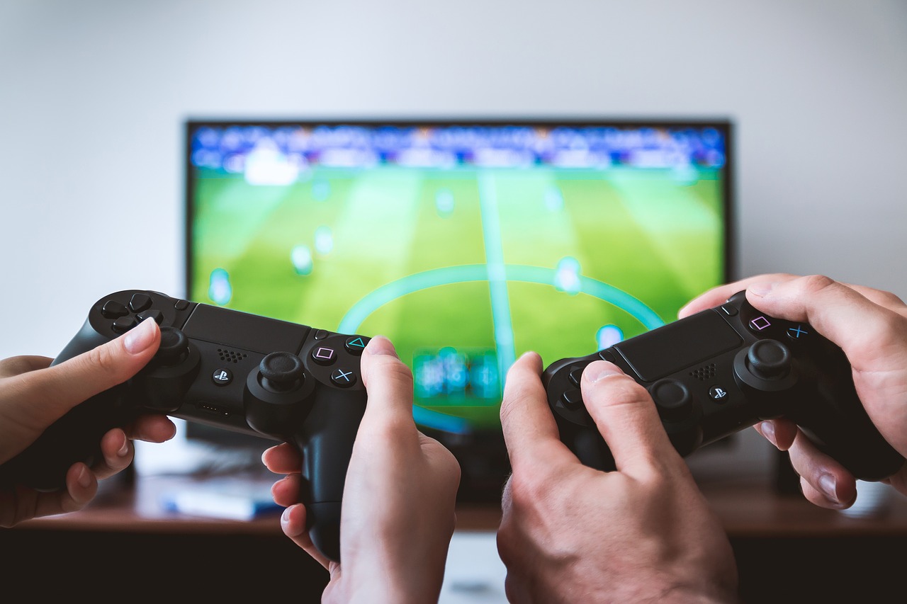 Wie man 2020 PC Spiele auf seinem Smart-TV spielt
