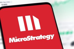 Gefährliches Spiel: MicroStrategy und die Bitcoin-Falle im NASDAQ 100