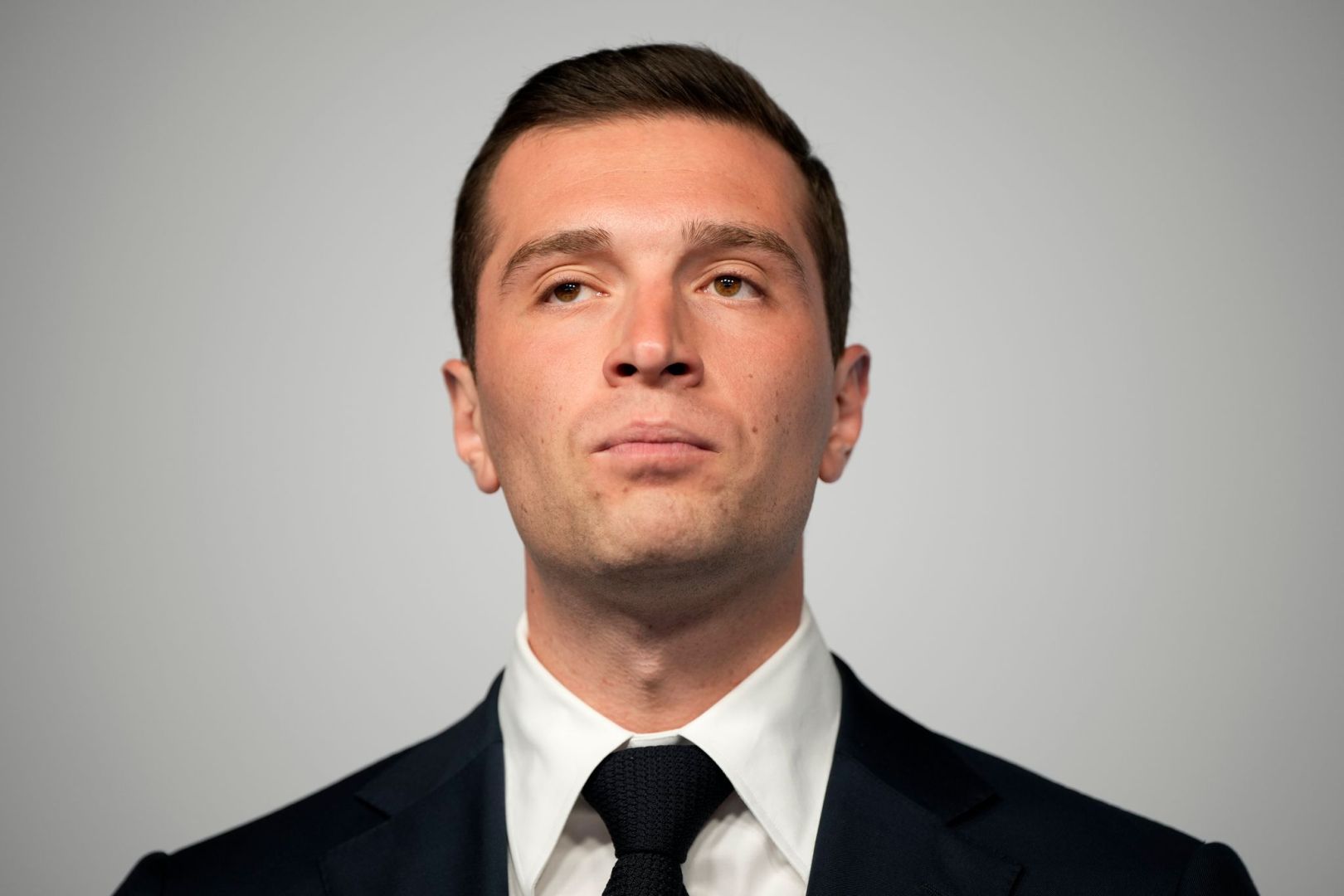Geht nun Jordan Bardella ins Rennen um den Élysée-Palast?
