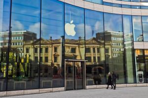 Geopolitische Spannungen bremsen Apple-Alibaba-Partnerschaft bei KI-Rollout in China aus