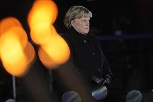 Großer Zapfenstreich für Merkel