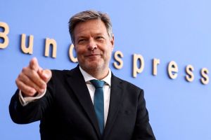 Habecks riskante Klimawette: Milliarden für CO₂-Einsparungen – doch der Erfolg bleibt fraglich