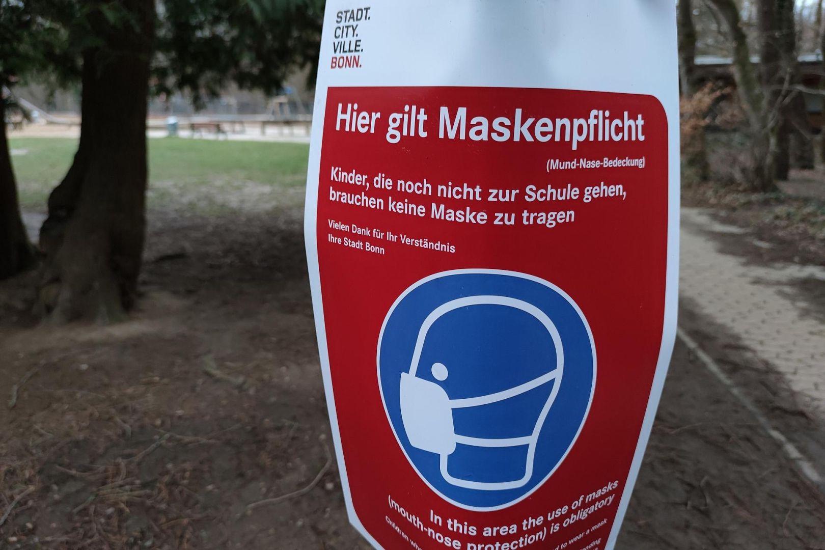 Hinweis auf Maskenpflicht (Archiv)