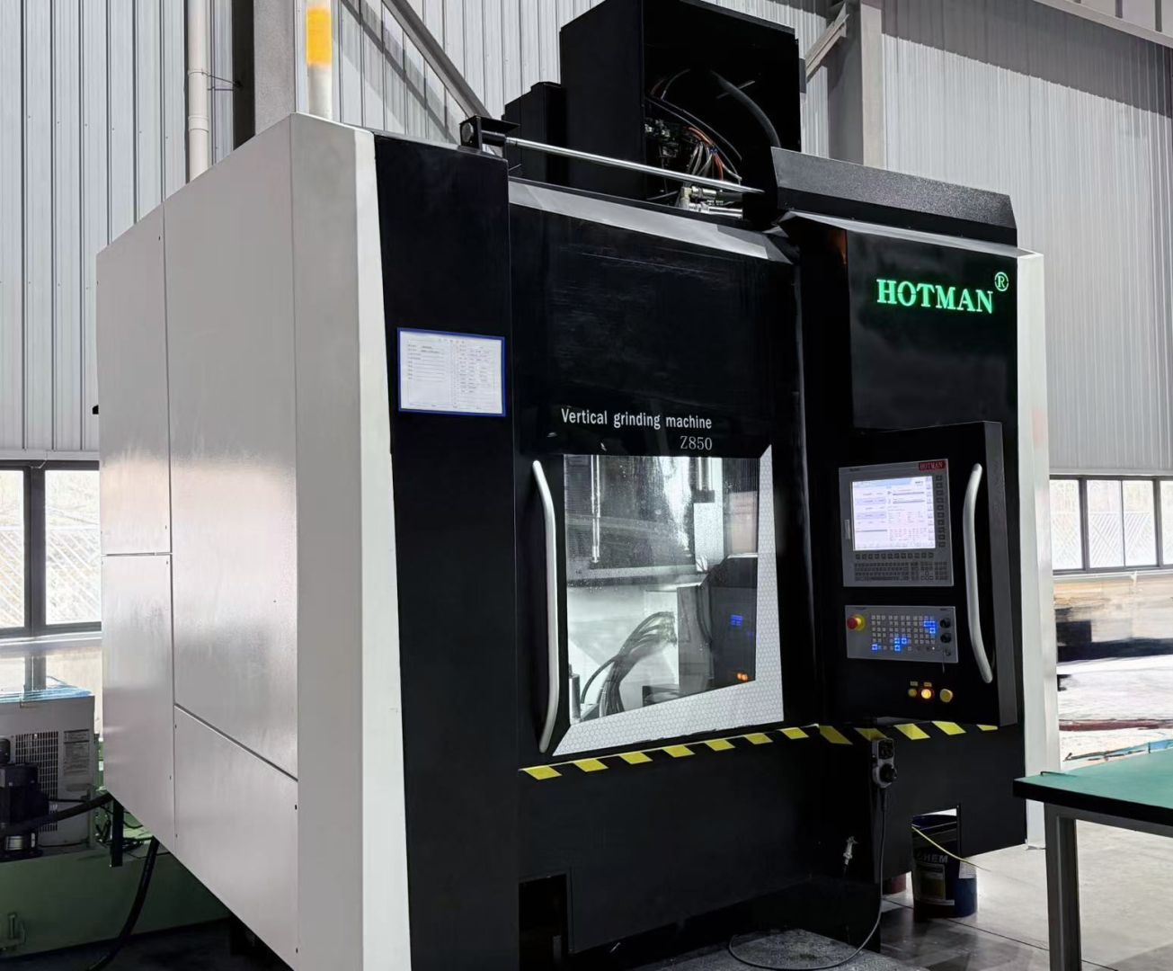 Hotman China treibt Innovationen mit den fortschrittlichen CNC-Lösungen von NUM voran