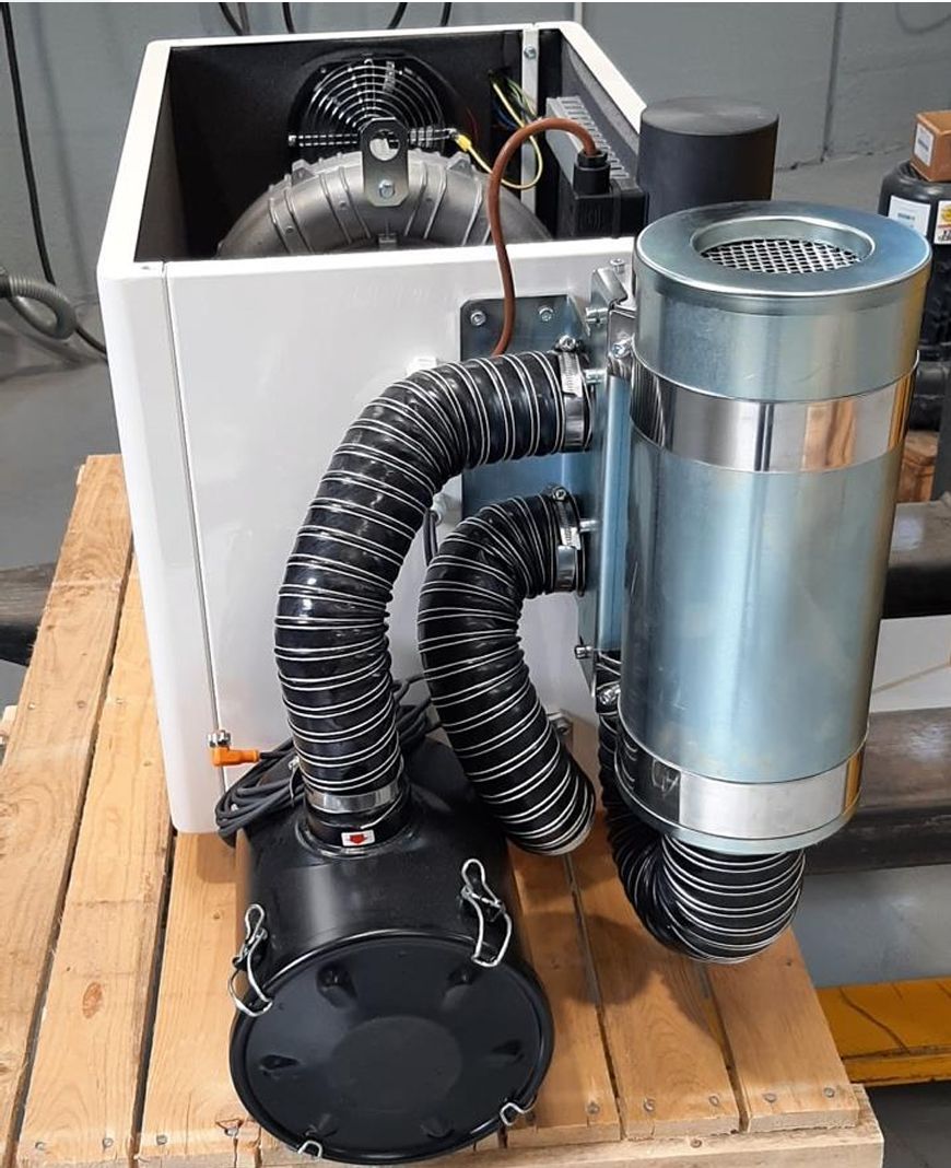 Industrieller Lärmschutz mit System: Seitenkanalverdichter in modularer Schallschutzkabine