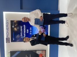 Innovative PV-Leichtbaumodule für Flachdach und Fassade, selbst bei denkmalgeschützten Gebäuden