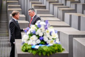 Israels Außenminister in Berlin
