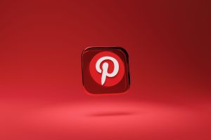 Ist jetzt ein Einstieg lohnenswert? Pinterest-Aktie stürzt ab