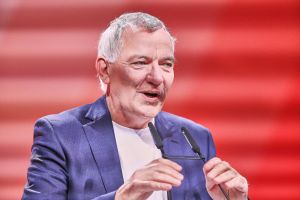 Jan van Aken auf dem Linken-Parteitag 2025 in Chemnitz