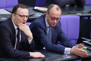 Jens Spahn und Friedrich Merz (Archiv)