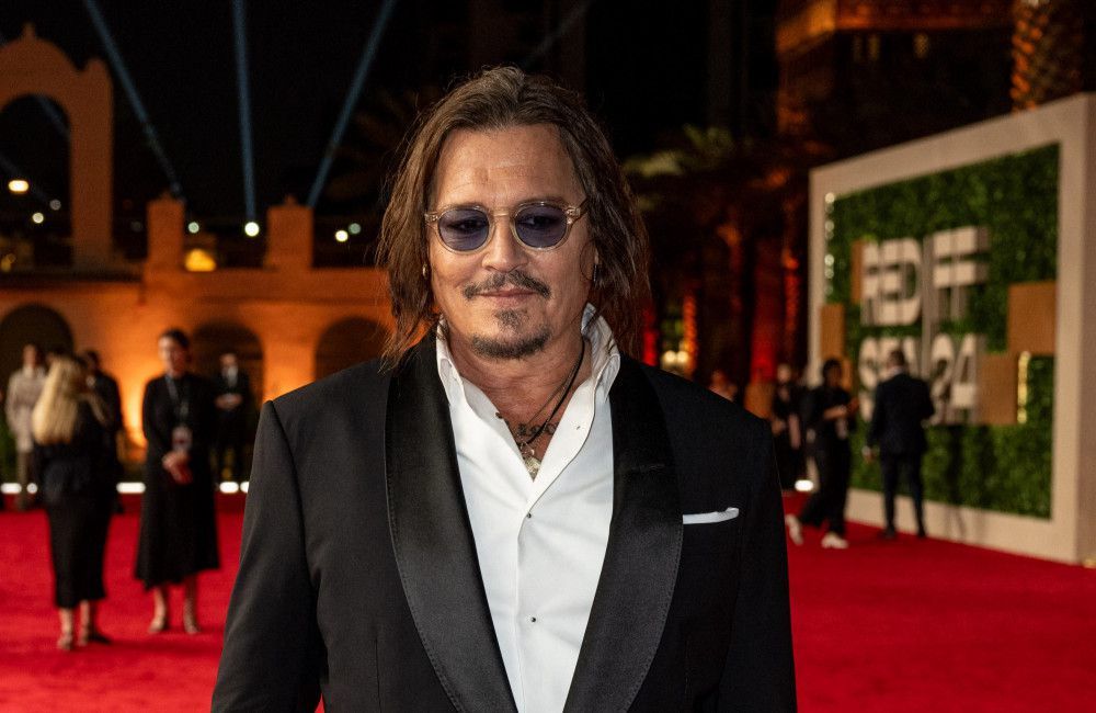 Johnny Depp wird Ebenezer Scrooge spielen.