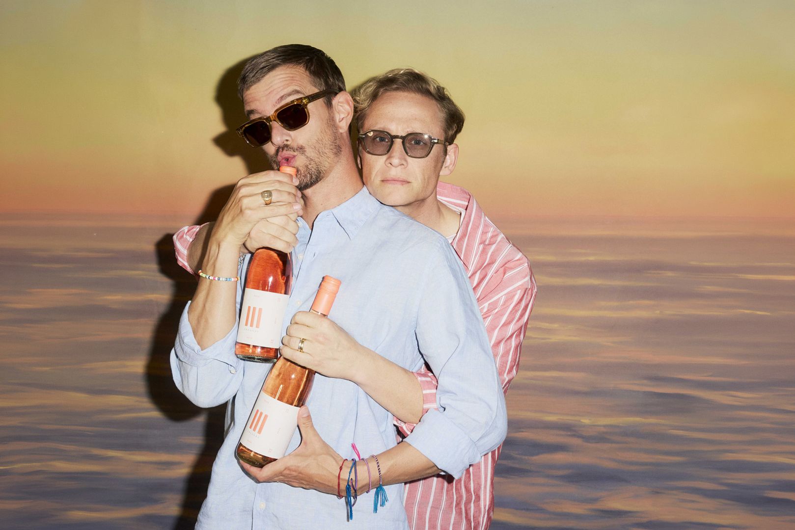 Joko und Matthias bringen den Sommer ins Glas