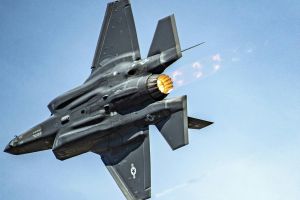 Kanadas F-35-Flotte unter US-Kontrolle – strategische Abhängigkeit wächst