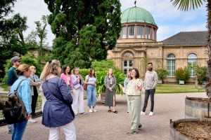 Karlsruhe im Frühling neu entdecken: Stadtrundgänge und Touren starten in die Saison