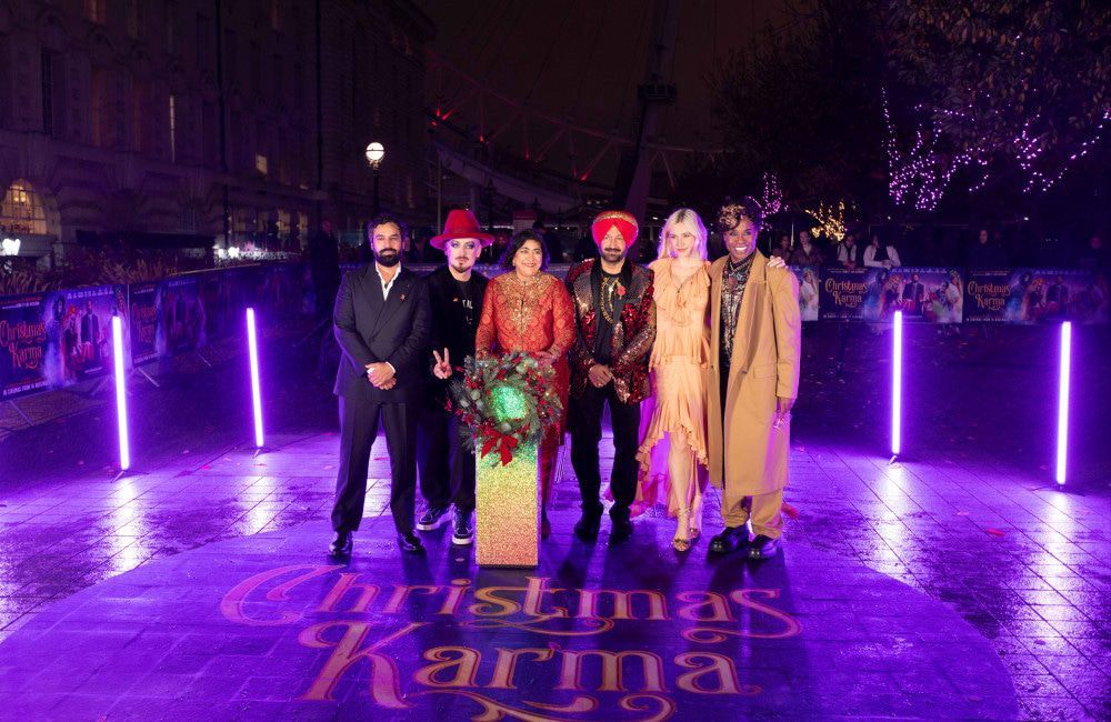 Kunal Nayyar, Boy George, Gurinder Chadha, Malkit Singh, Billy Porter und Pixie Lott am London Eye