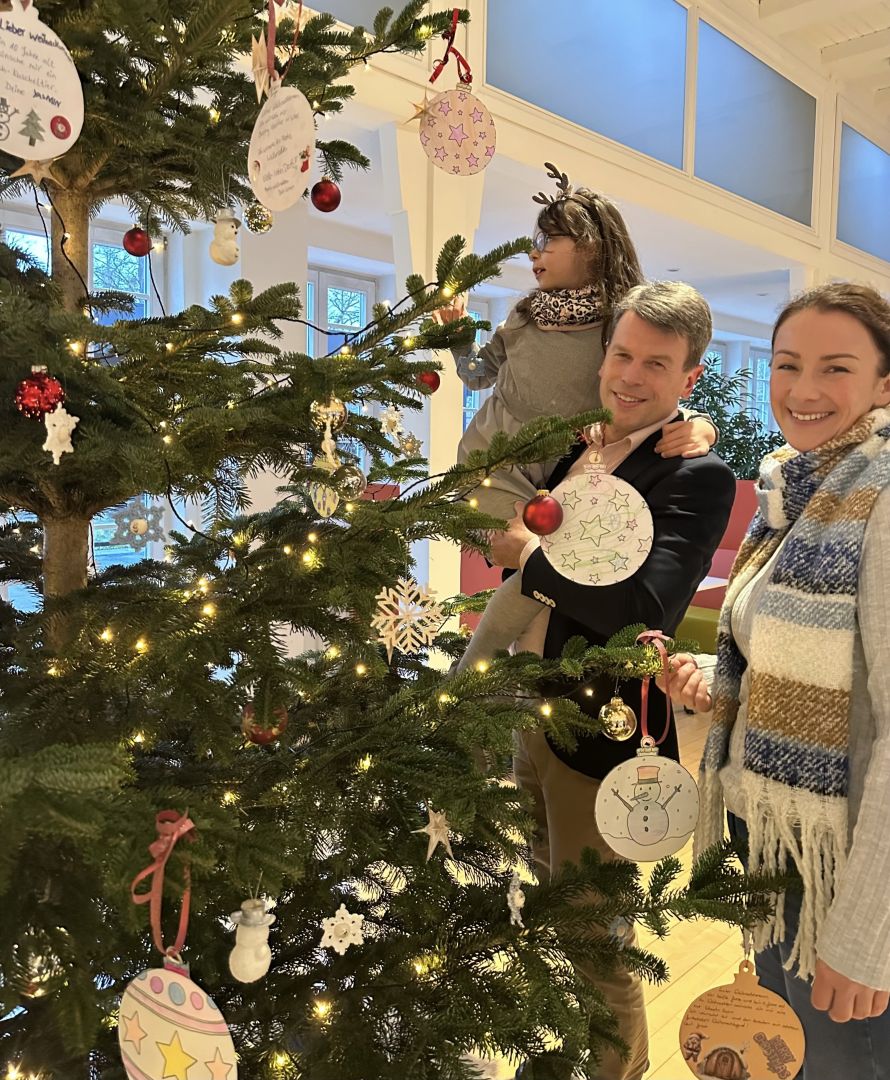 Lächeln schenken: WEMAG erfüllt Kinderwünsche zu Weihnachten