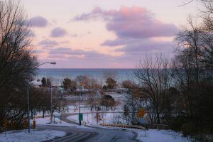 Lebendiger Abendhimmel über Dem Ontariosee