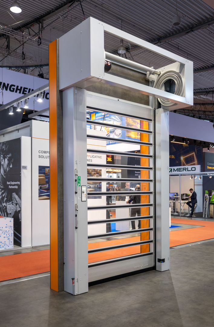 Logistik-Lösungen von EFAFLEX begeistern auf der LogiMAT