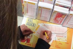 Lotto-Spielerin