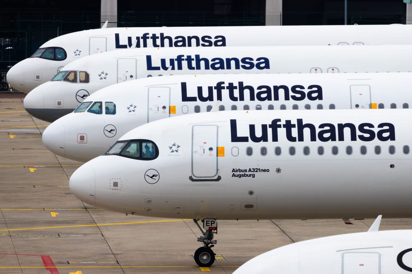 Lufthansa streicht 4000 Stellen – Digitalisierung ersetzt Verwaltung