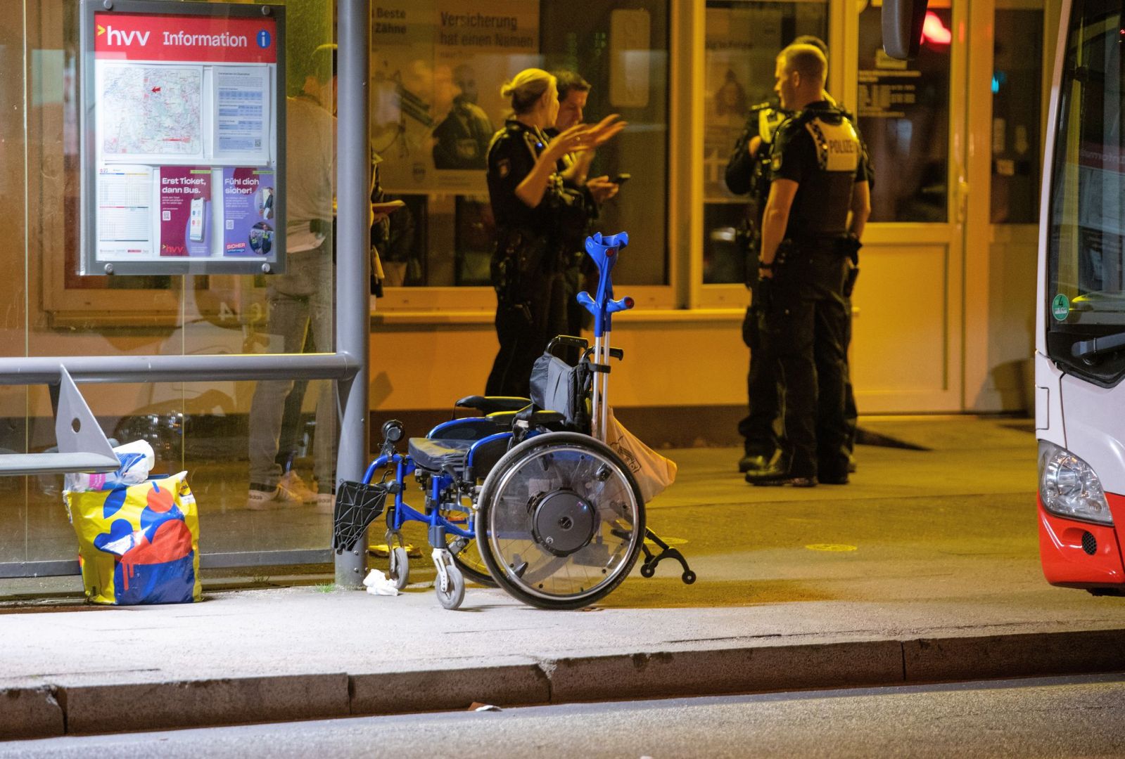 Messerattacke an Bushaltestelle in Hamburg