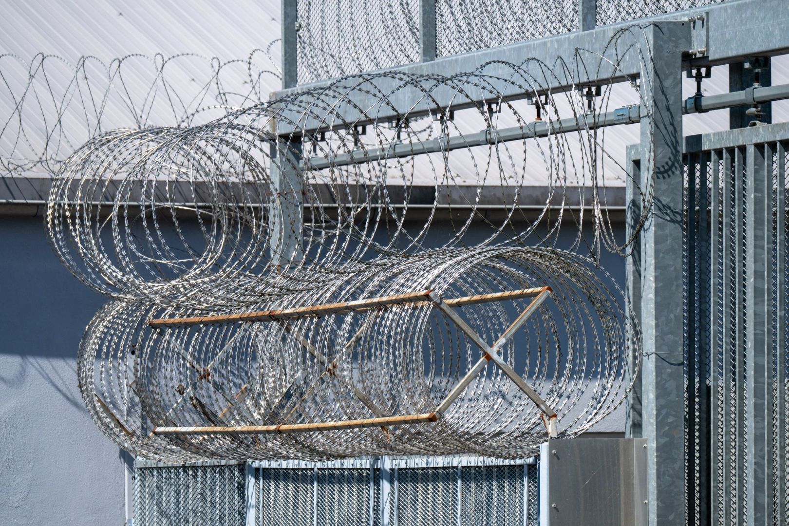 Nach Tod eines Jugendlichen in JVA