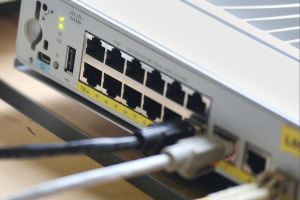 Netzwerk-Patchpanel (Archiv)