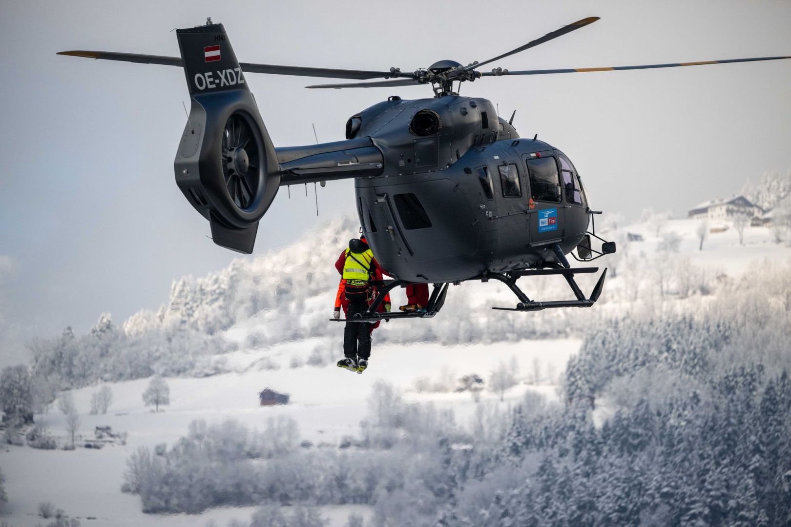 Oberbayer stirbt nach Sturz auf roter Piste in Tirol