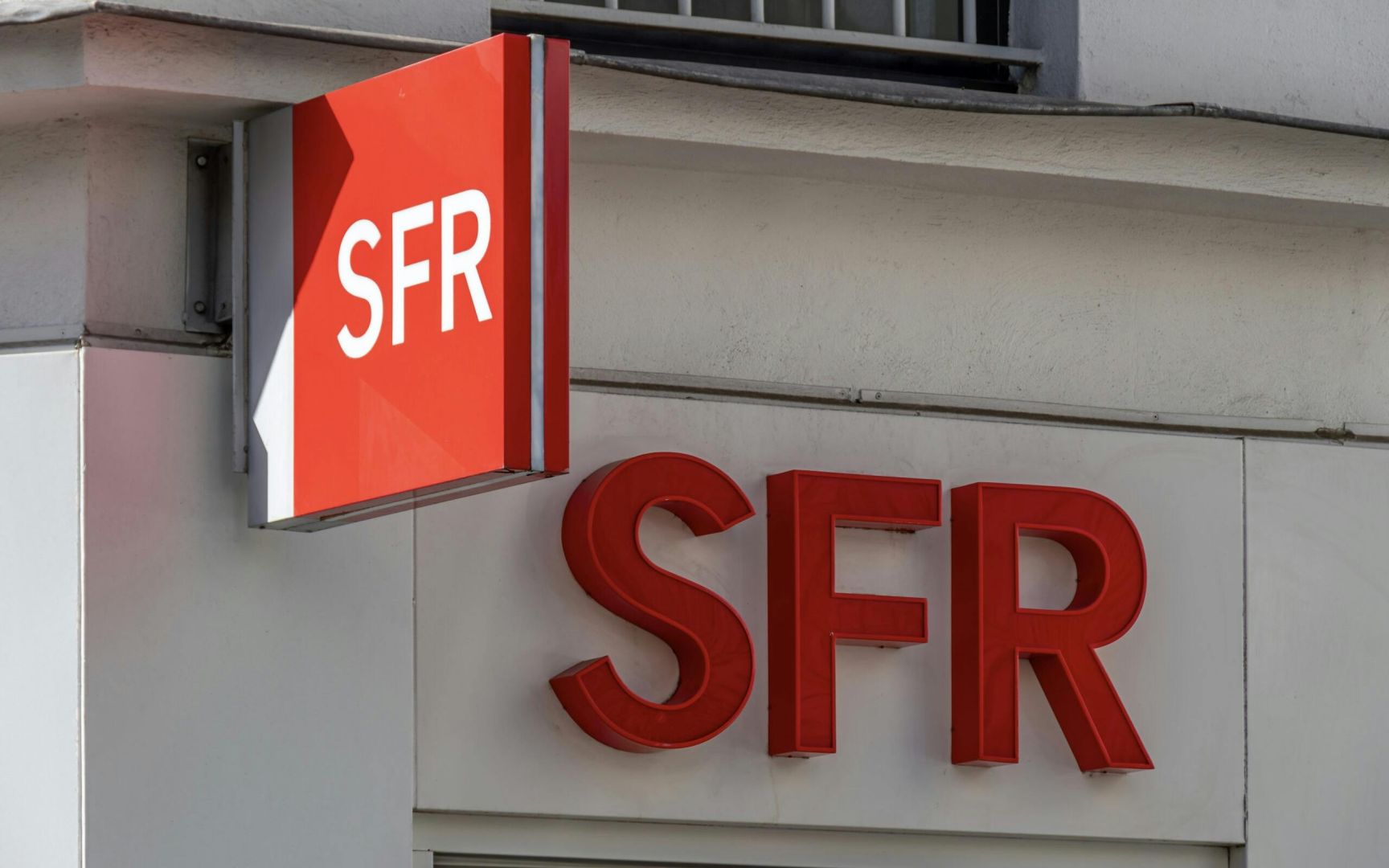 Orange, Bouygues und Iliad verhandeln über Aufteilung von SFR – Konsolidierung des französischen Telekommarkts rückt näher
