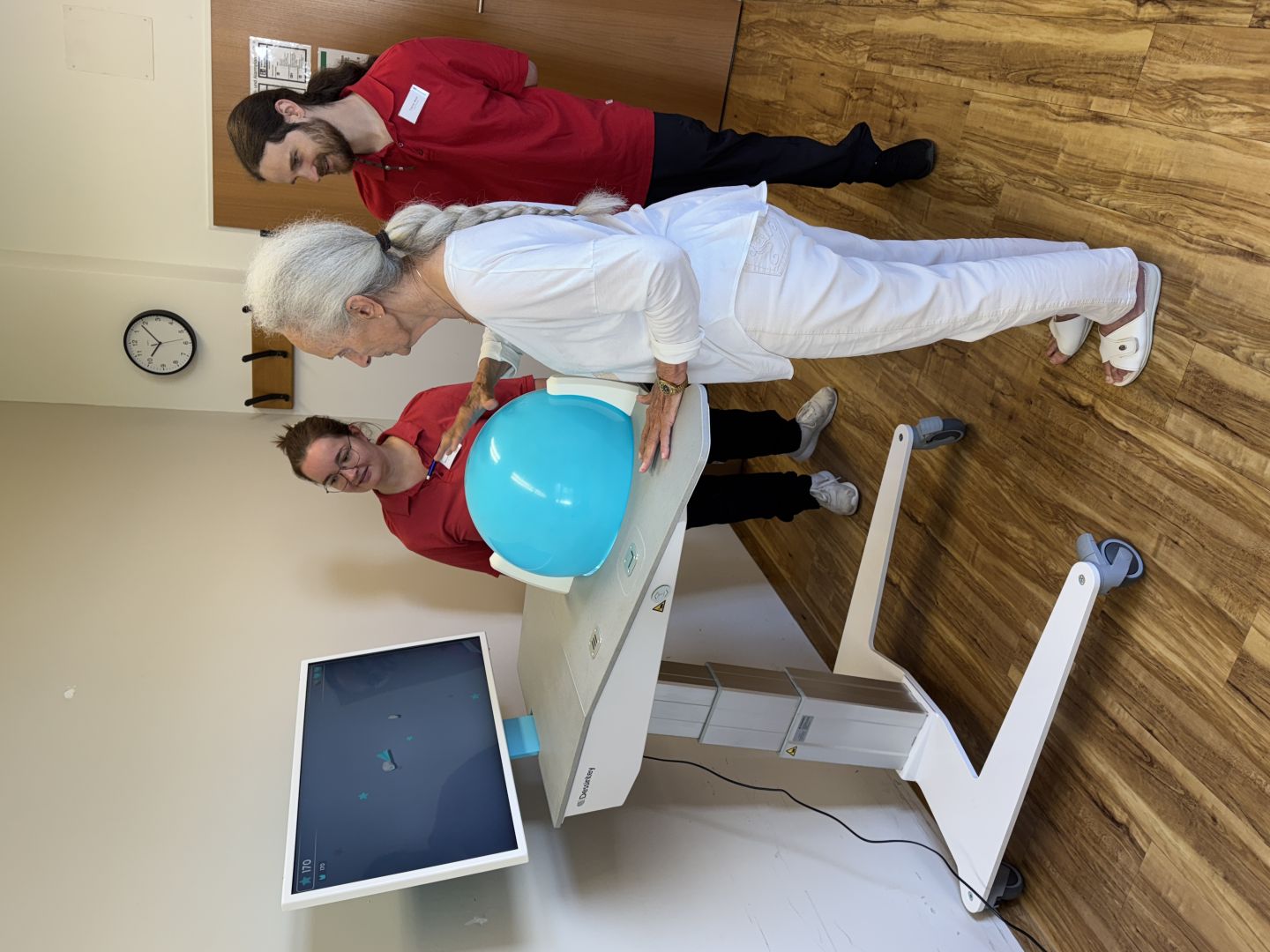 Passauer Wolf Bad Griesbach erweitert Therapieangebot mit innovativem Reha-System SRT5