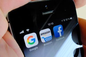 Plattform-Soli: Kommt jetzt die Steuer für Google & Meta?