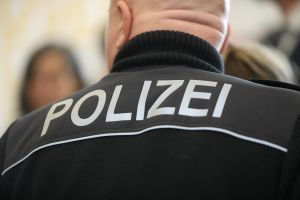 Polizist (Archiv)