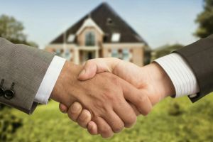 Preissprung am Immobilienmarkt – Eigentumswohnungen und Mehrfamilienhäuser ziehen spürbar an