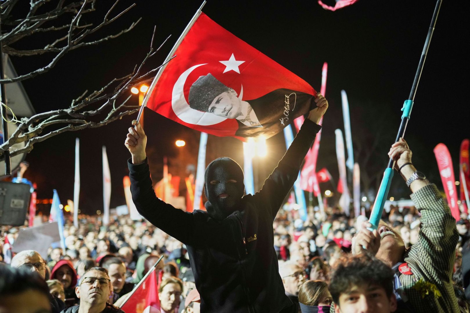Proteste nach der Festnahme des Istanbuler Bürgermeisters