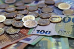 Rätselhafter Geldregen: Warum sprudeln Deutschlands Steuereinnahmen plötzlich?