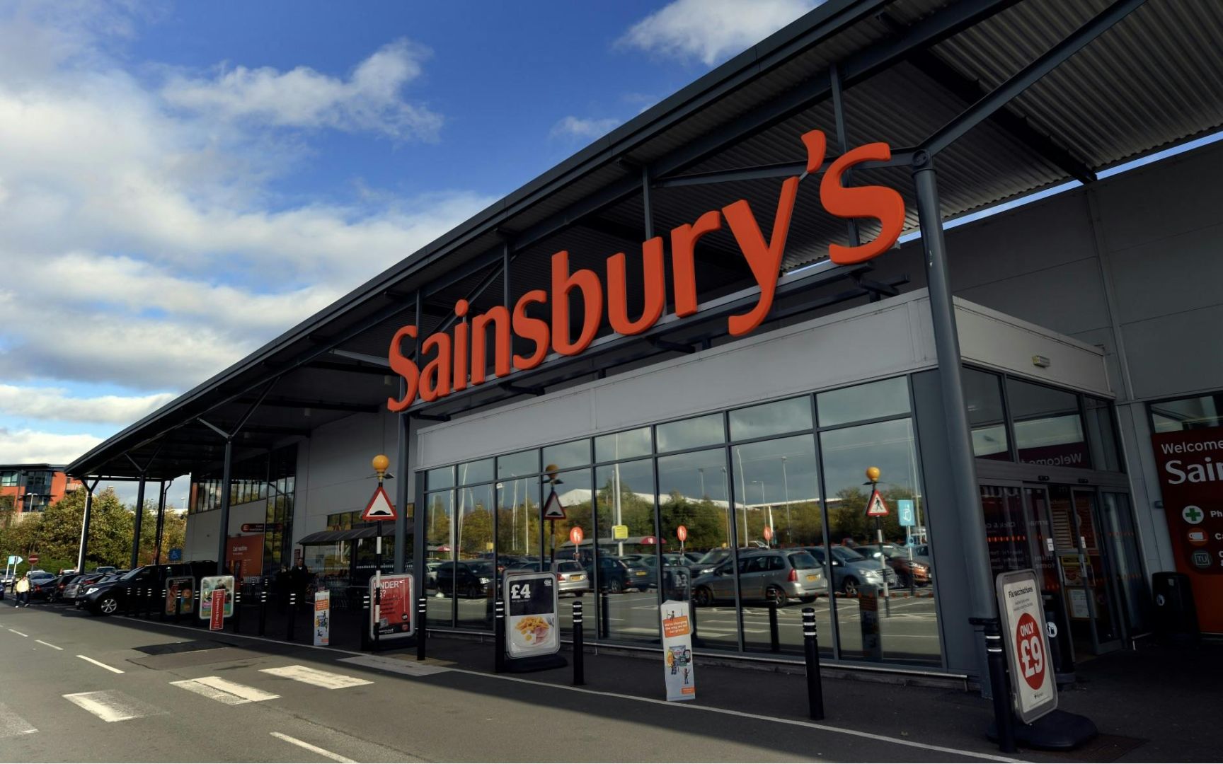 Sainsbury’s warnt vor steigenden Lebensmittelpreisen durch höhere Steuerbelastungen