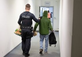 Sammelabschiebung nach Pakistan