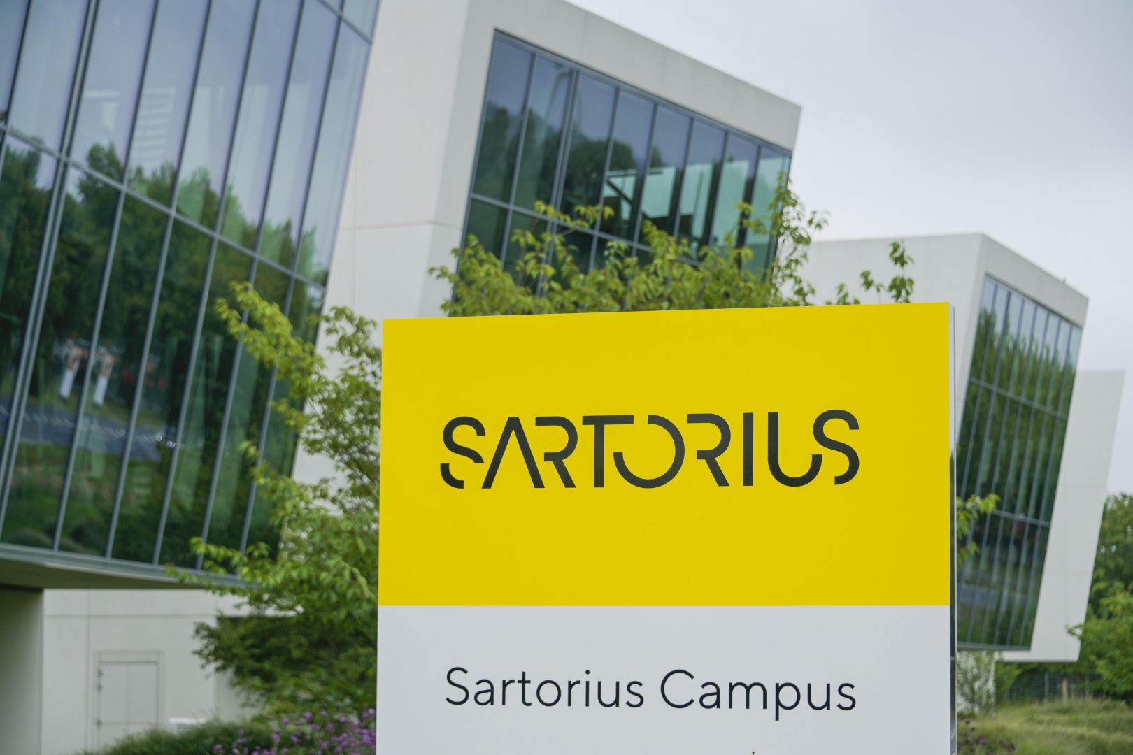 Sartorius überrascht mit starkem Wachstum – Jahresziele angehoben