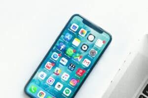 Siri soll vergleichbar wie ChatGPT in iOS 19 werden