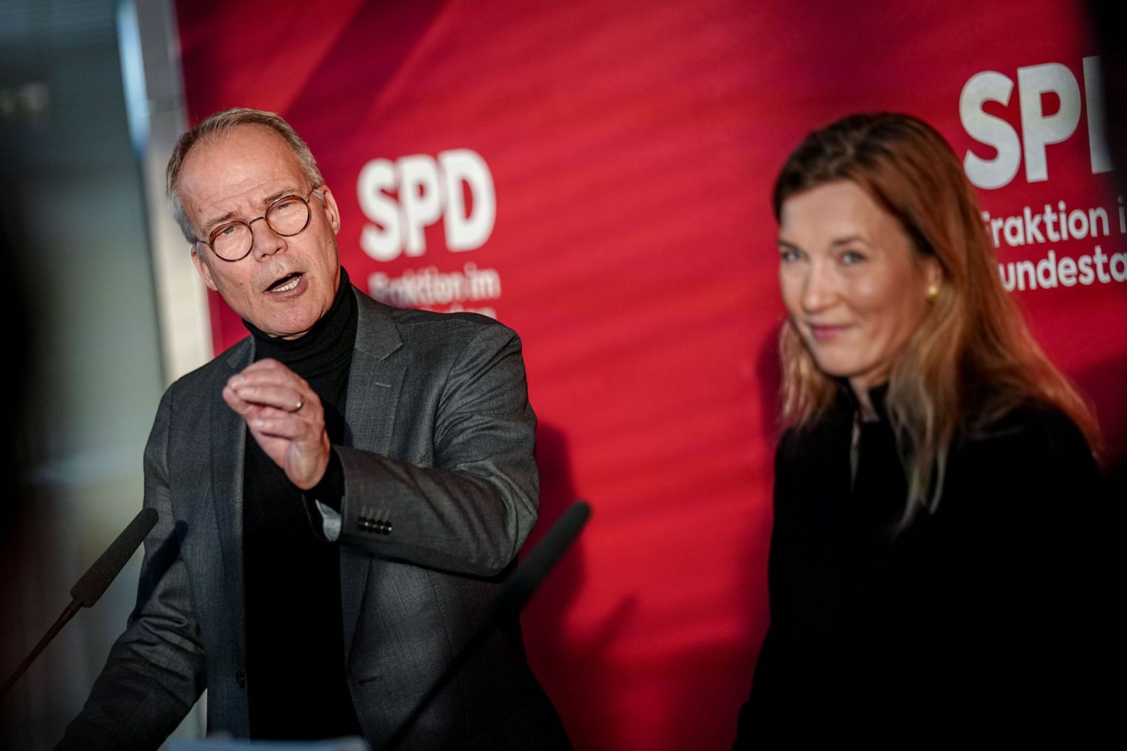 Sitzungen und Statements der Bundestagsfraktionen