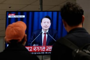 Südkoreas Präsident ruft das Kriegsrecht aus