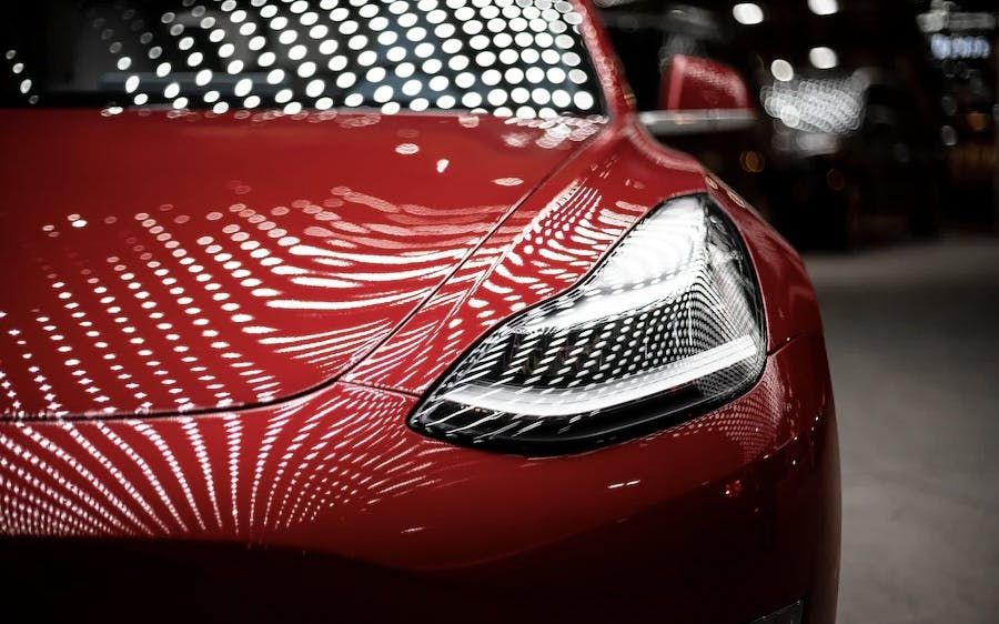 Tesla-Aktien stürzen ab – Shortseller erzielen Milliardenprofite