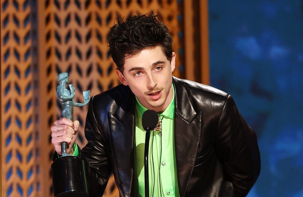 Timothée Chalamet hat diese Woche seiner alten Schule einen Überraschungsbesuch abgestattet.