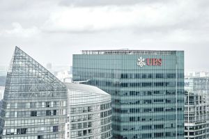 UBS verkauft Swisscard-Anteile an American Express und richtet Kreditkartengeschäft neu aus