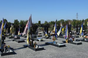 Ukraine-Krieg – ukrainischer Soldatenfriedhof