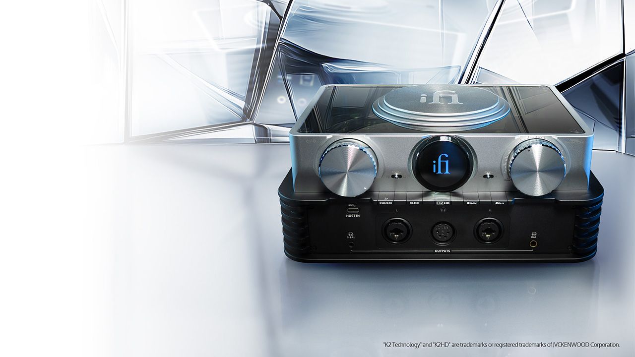 Vanish into the Music: iFi stellt das neue Flaggschiff iDSD PHANTOM vor.