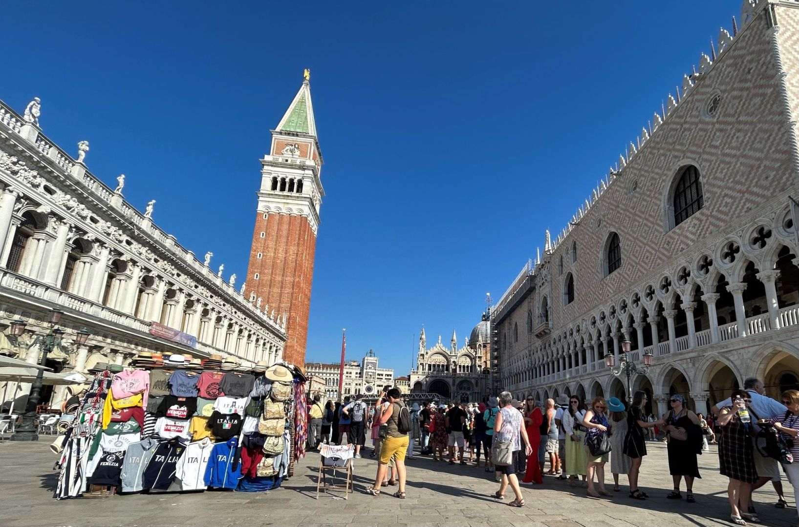 Venedig erhöht Eintritt für Tagesbesucher